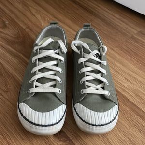 Olive Keen tennis shoes